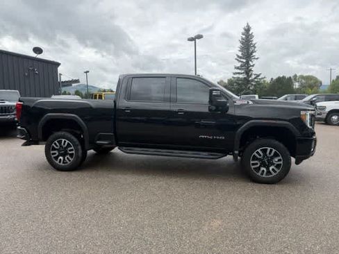 Used 2021 GMC Sierra 2500 AT4 w/ AT4 Preferred Package AWD/4WD image 9