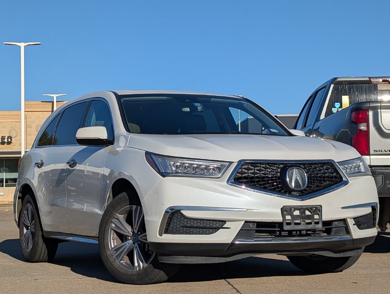 Used 2020 Acura MDX SH-AWD image 2