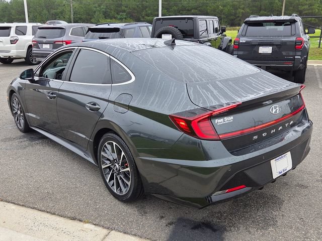 Used 2022 Hyundai Sonata Limited FWD image 11