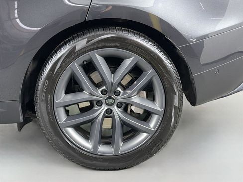 Certified 2024 Land Rover Range Rover Sport SE image 31