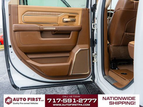 Used 2019 RAM 3500 Limited image 10