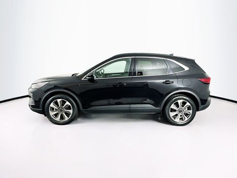 Used 2025 Ford Escape Platinum AWD/4WD image 4