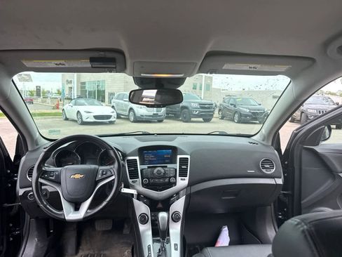Used 2015 Chevrolet Cruze LT w/ RS Package FWD image 7