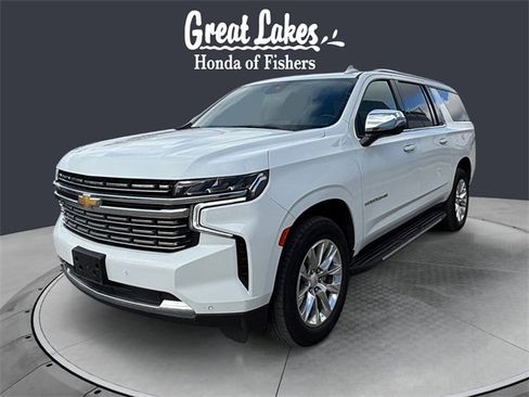 Used 2023 Chevrolet Suburban Premier image 1