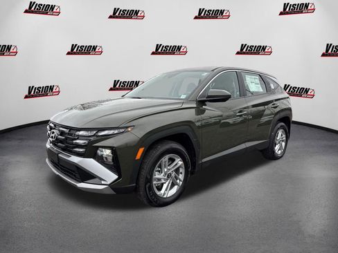 New 2026 Hyundai Tucson SE image 1