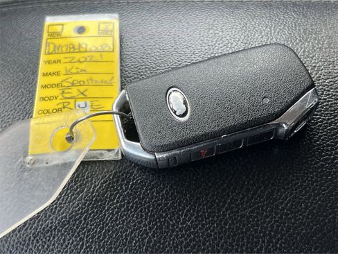 Used 2021 Kia Sportage EX image 35