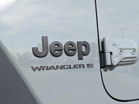 New 2026 Jeep Wrangler Unlimited Rubicon 392 image 23