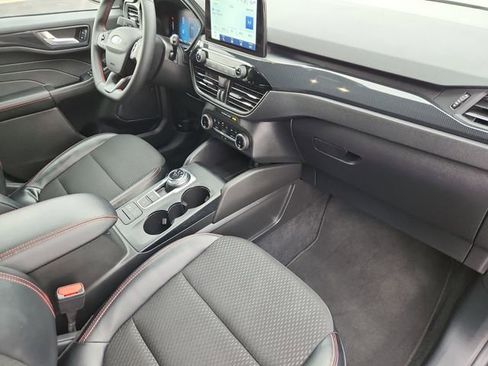 Used 2025 Ford Escape ST-Line image 19