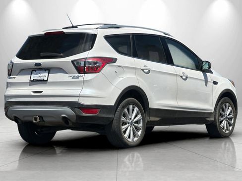 Used 2017 Ford Escape Titanium w/ Canadian Touring Package AWD/4WD image 2