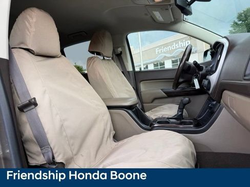 Used 2015 GMC Canyon SLE AWD/4WD image 40
