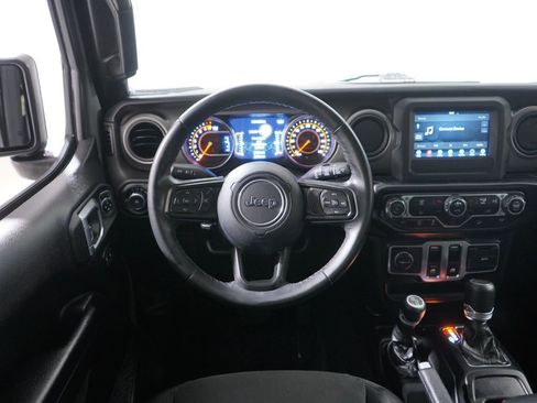 Used 2021 Jeep Wrangler Sport S image 10