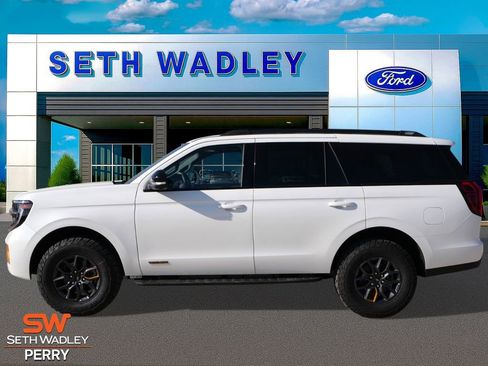 New 2026 Ford Expedition Tremor AWD/4WD image 3