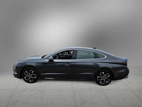 Certified 2025 Hyundai Sonata SEL FWD image 5
