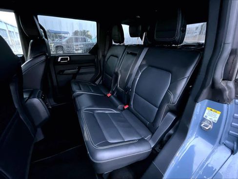 Certified 2025 Ford Bronco Outer Banks image 24