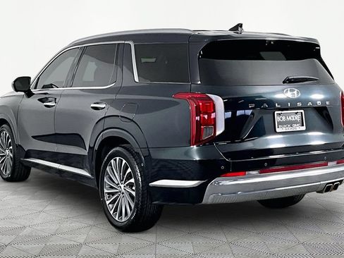 Used 2024 Hyundai Palisade Calligraphy FWD image 4