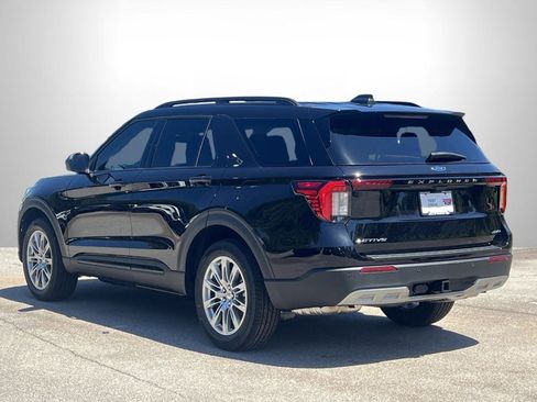 New 2026 Ford Explorer Active w/ Active Comfort Package AWD/4WD image 23