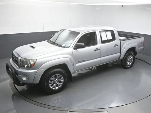 Used 2006 Toyota Tacoma PreRunner RWD image 41