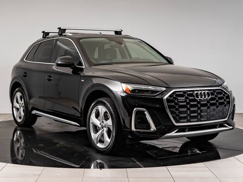 Used 2023 Audi Q5 2.0T Premium Plus w/ Premium Plus Package AWD/4WD image 12
