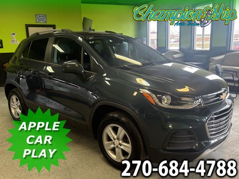 Used 2022 Chevrolet Trax LT image 1
