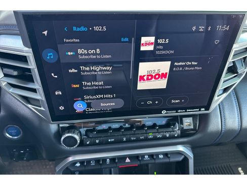 Used 2022 Toyota Tundra Platinum image 20