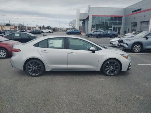 New 2026 Toyota Corolla XSE image 4