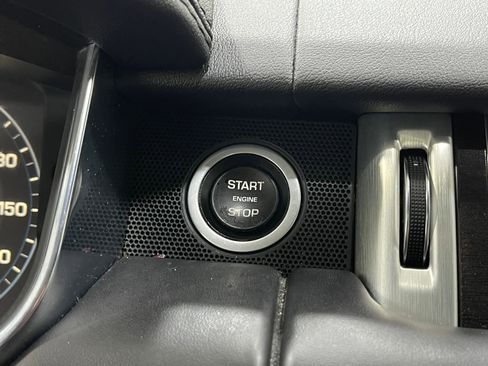 Used 2015 Land Rover Range Rover Supercharged image 19