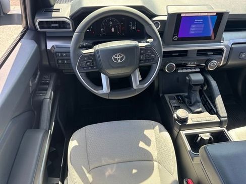 New 2026 Toyota 4Runner SR5 image 14