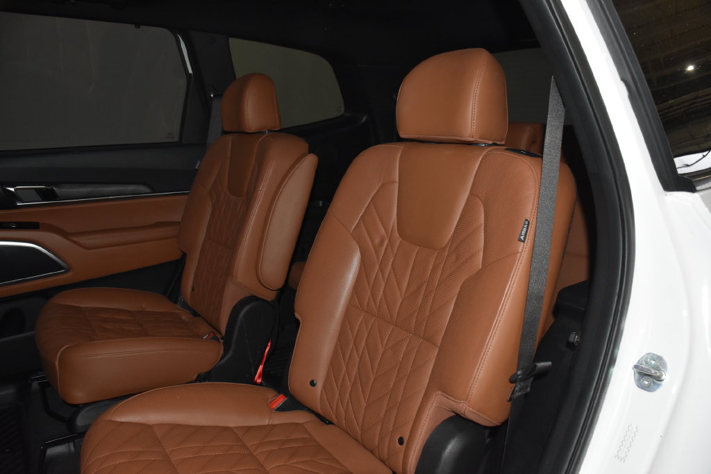 Used 2024 Kia Telluride EX X-Line AWD/4WD image 34