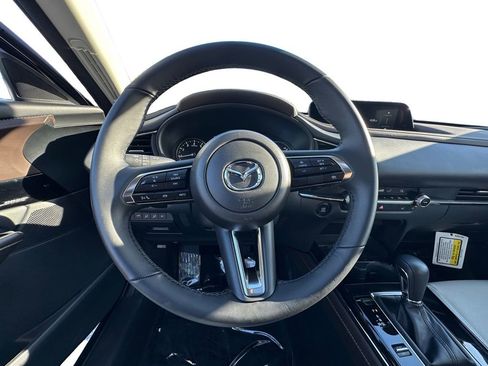 Certified 2025 MAZDA CX-30 AWD 2.5 S w/ Premium Package image 12