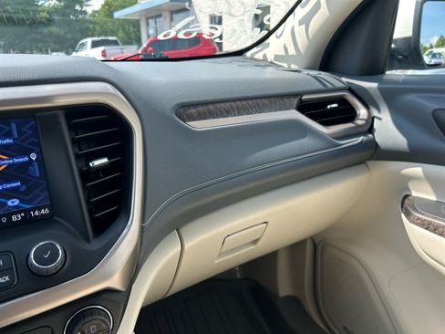 Used 2023 GMC Acadia Denali w/ Denali Ultimate Package AWD/4WD image 22