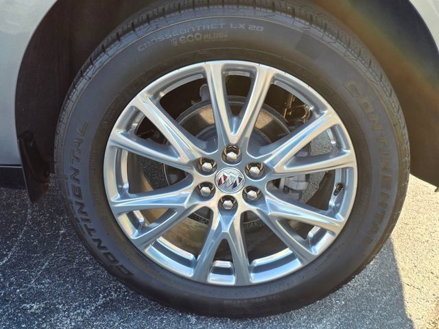 Used 2023 Buick Enclave Essence w/ Experience Buick Package FWD image 8