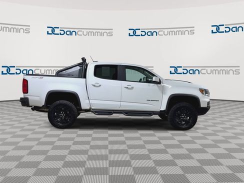 Used 2022 Chevrolet Colorado ZR2 w/ ZR2 Dusk Special Edition AWD/4WD image 9