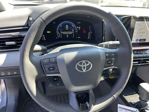 New 2026 Toyota Camry LE w/ Convenience Package FWD image 18
