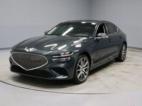 Used 2023 Genesis G70 2.0T AWD/4WD image 9