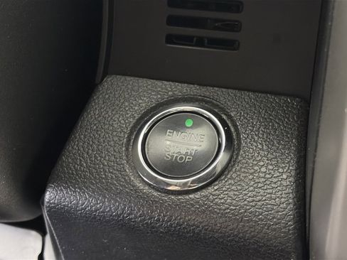 Certified 2018 Ford F150 Lariat w/ Equipment Group 502A Luxury image 24