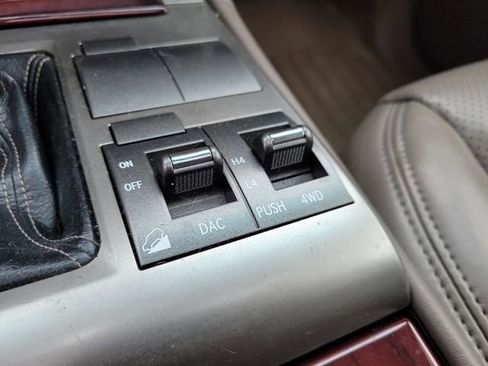 Used 2012 Lexus GX 460 w/ Comfort Plus Pkg AWD/4WD image 29