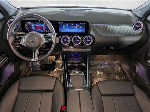 Used 2025 Mercedes-Benz GLA 250 image 19