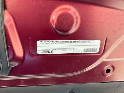 Used 2024 Jeep Wagoneer Series III AWD/4WD image 24