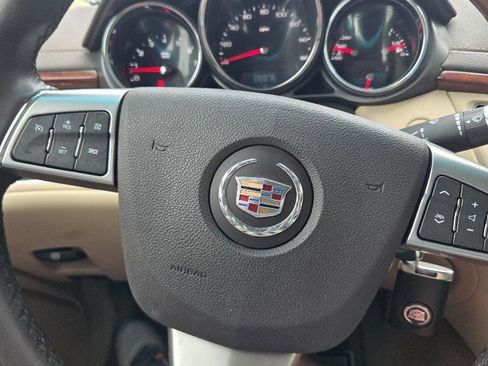 Used 2009 Cadillac CTS 3.6 w/ Wood Trim Package RWD image 18