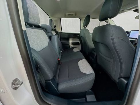 Used 2025 Ford Maverick XLT FWD image 38