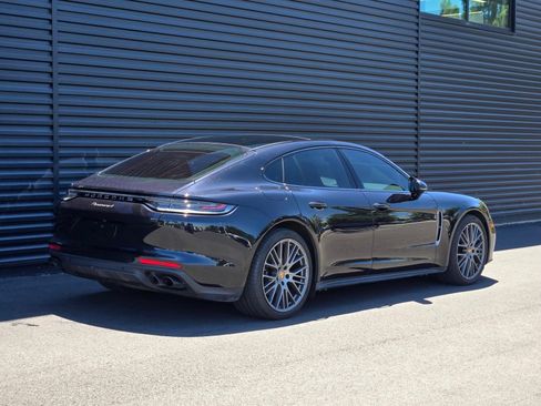 Certified 2023 Porsche Panamera 4 Platinum Edition w/ Assistance Package AWD/4WD image 8