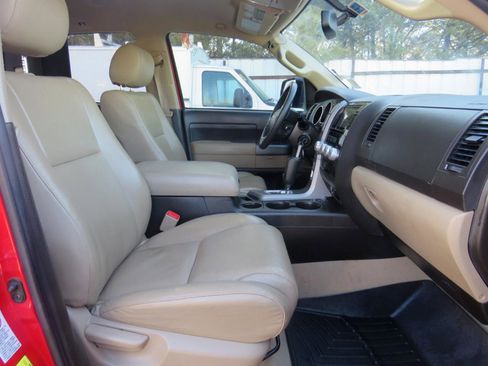 Used 2011 Toyota Tundra 4x4 Double Cab w/ TRD Off-Road Pkg image 24