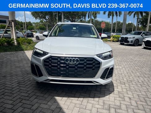 Used 2024 Audi Q5 2.0T Premium Plus w/ Premium Plus Package AWD/4WD image 2
