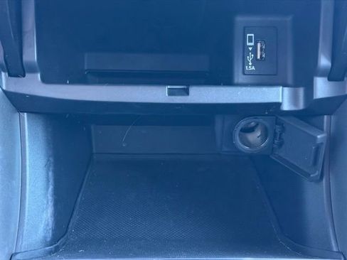 Used 2016 Honda Accord Touring image 40