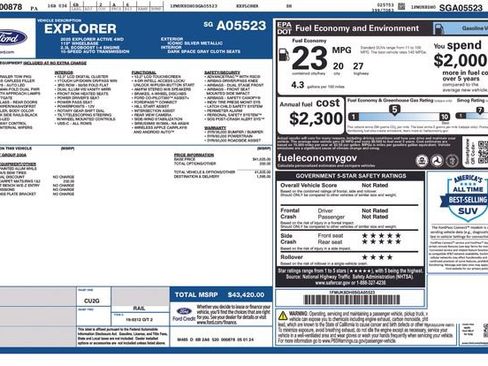 Used 2025 Ford Explorer Active AWD/4WD image 10