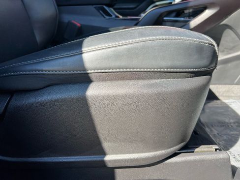 Used 2025 Kia Telluride S image 60