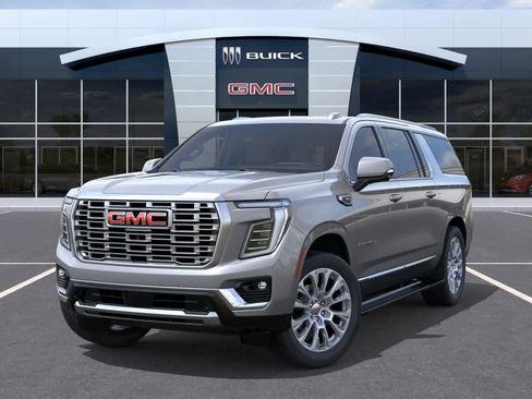 New 2026 GMC Yukon XL Denali w/ Sun & Power Step Package RWD image 6