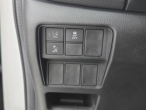 Used 2018 Honda CR-V EX image 25