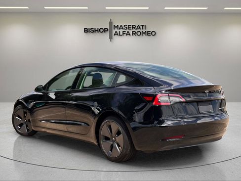 Used 2021 Tesla Model 3 Long Range AWD/4WD image 3