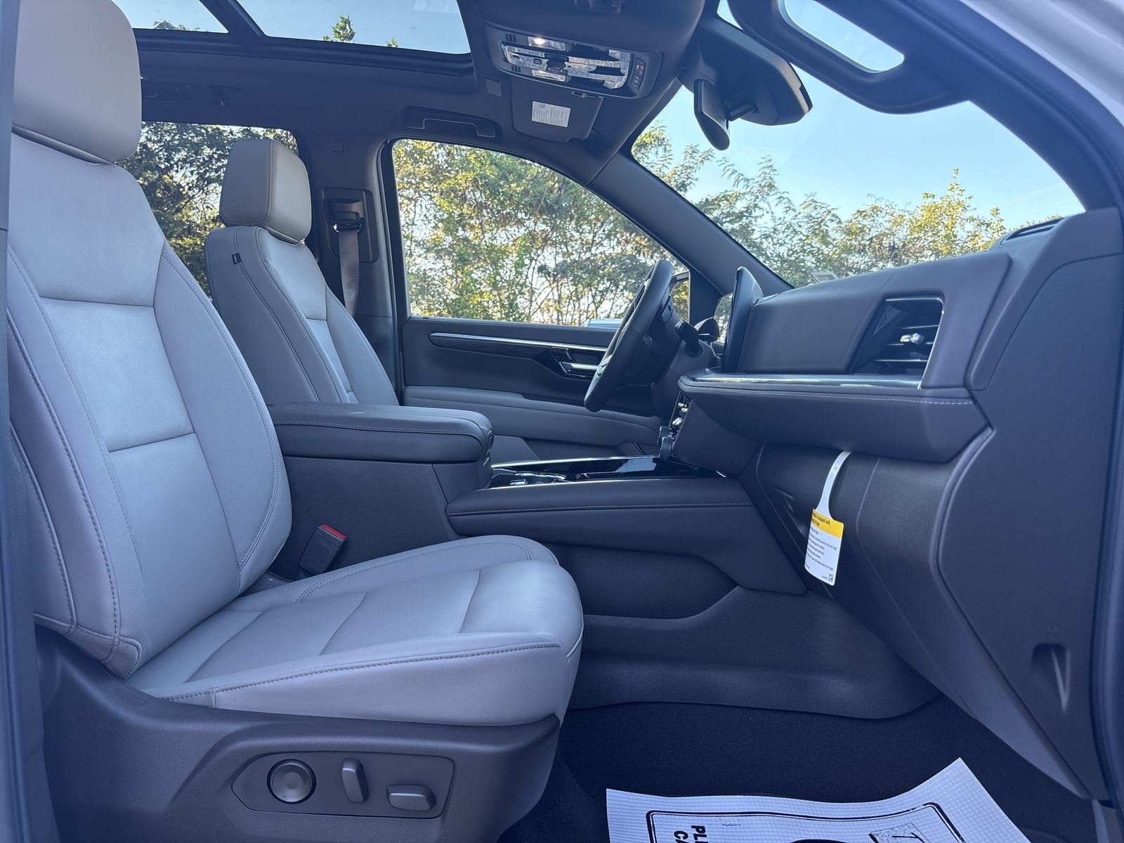 New 2027 Chevrolet Tahoe Z71 w/ Comfort Package AWD/4WD image 25